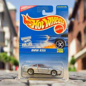 Hot Wheels (Doors Open! BMW 850i #498 from 1995)