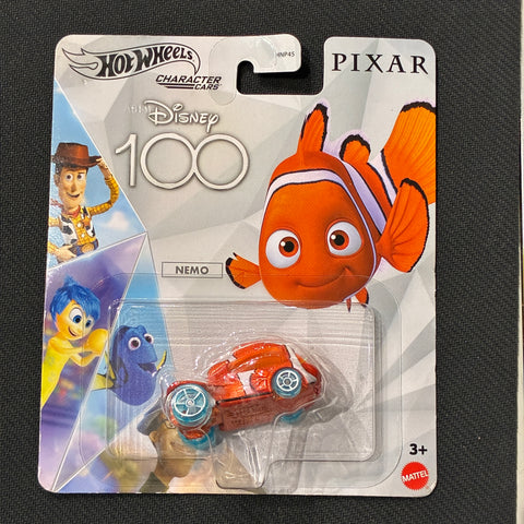 Hot Wheels (Pixar Finding Nemo HNP45 - Nemo)