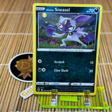 Hisuian Sneasel (092/189) (Cosmic Holo)